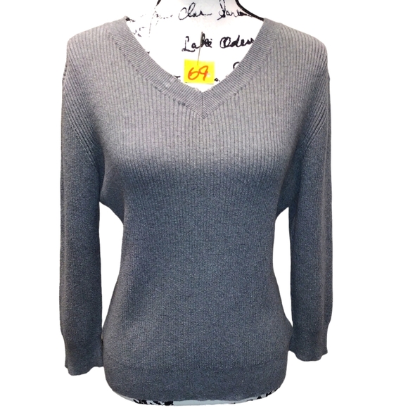 Reference point v-neck sweater - Picture 1 of 1